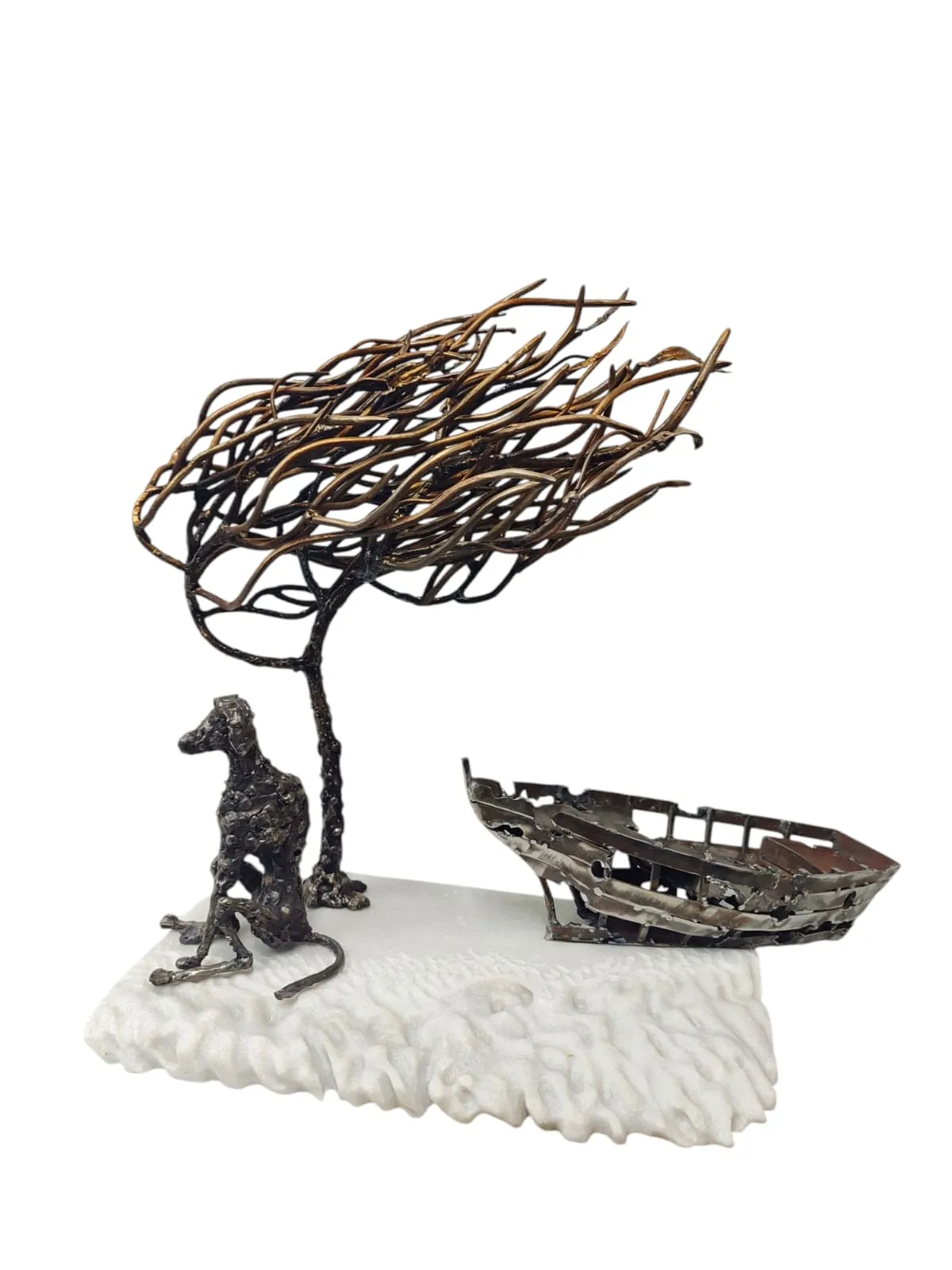 Sahil ve Yalnız Köpek