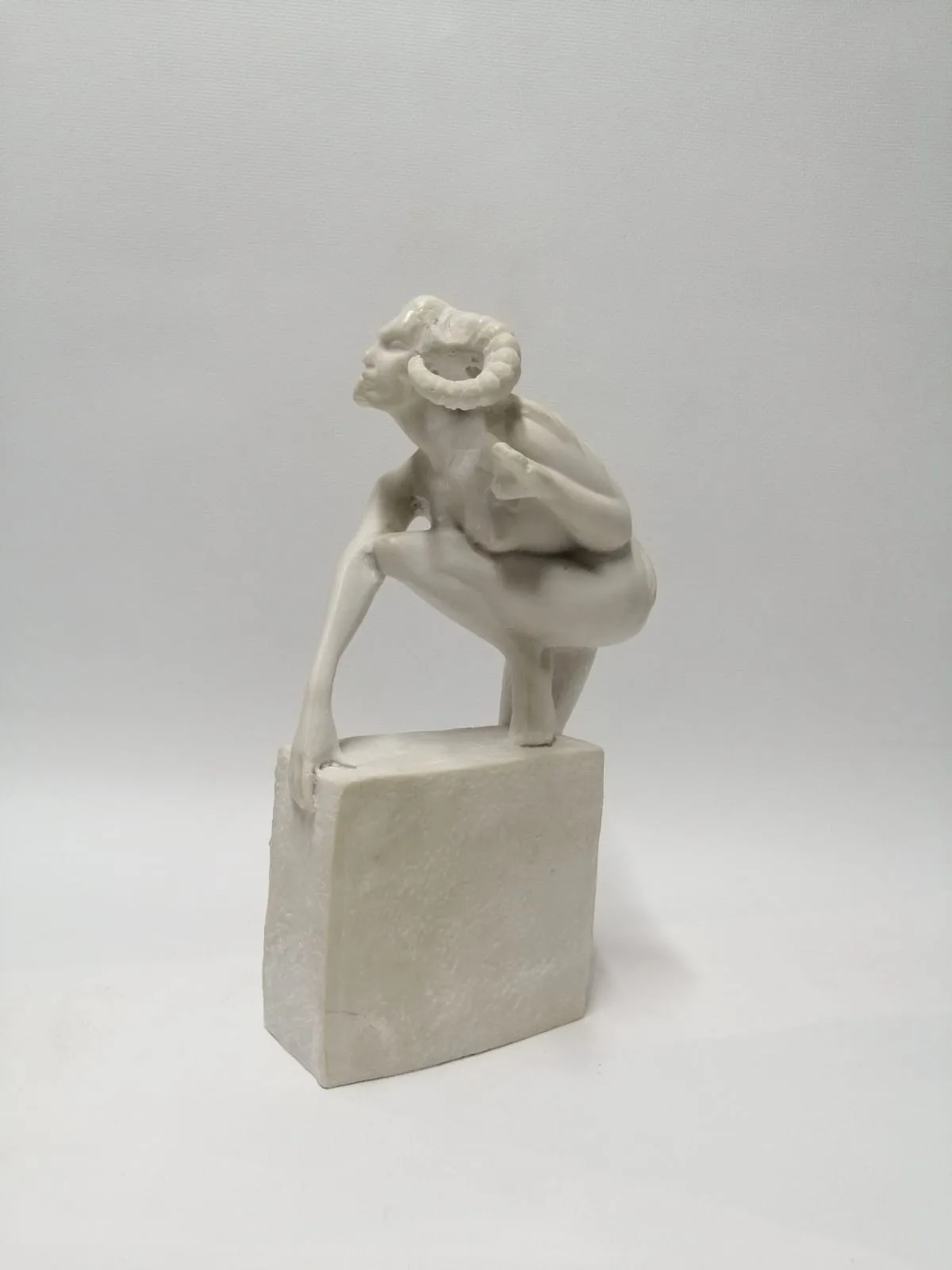 Koç Boynuzlu Tanrıça